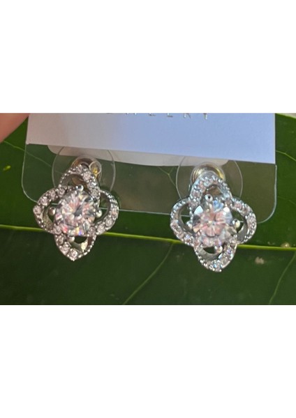 Gümüş Renk Lüks Gösterişli Figürlü Küpe fiyatları