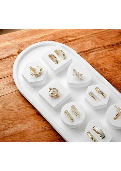 Beyaz 8'li Yüzük Tutucu ve Organizör, Şık Nişan ve Söz Dekorasyonu Aksesuarı