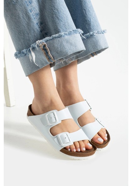 Fuga Comfort Beyaz Unisex Tokalı Terlik – Ortopedik, Hafif, Kaymaz Taban