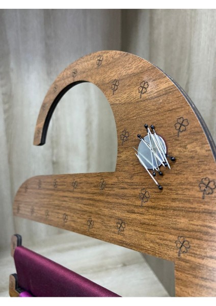 Ahşap Mıknatıslı Eşarp ve Kıyafet Askısı, Dolap Içi Düzenleyici, Kahverengi fiyatları