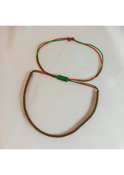 Karşıyaka Makrome Örgü Taraftar Bilekliği | El Yapımı, Kırmızı Yeşil Ayarlanabilir Unisex Spor Bileklik | Makrome Hediyelik Dayanıklı Spor Taraftar Aksesuarı | Karşıyaka Bileklik fırsatları