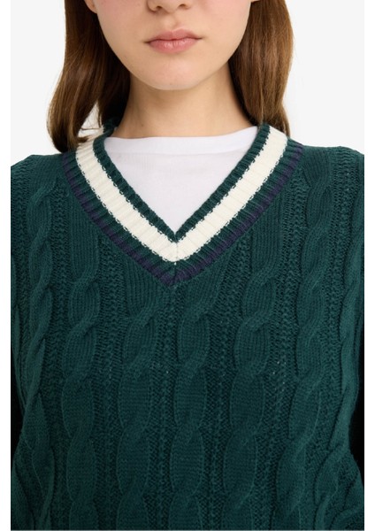 Coool Regular Fit V Yaka Saç Örgülü Triko Kazak C7321AX25WN indirimleri