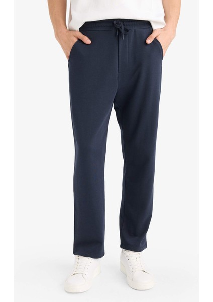 Regular Fit Basic Düz Beli Bağcıklı Düz Paça Cepli Eşofman Altı D6762AX25AU fırsatları