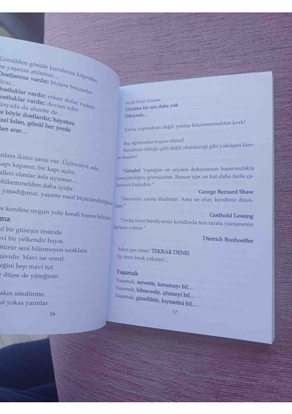 Hıc Bır Basarı Tesaduf Degıldır Gunes Nalbantoglu 190 Sayfa Cok Temiz Kondisyonda Hiçbir Başarı Tesadüf Değildir! - Iyiler Mutlaka Kazanır... Başarılı Olan Devam Eder... Bir Sevdadır Yazmak... modelleri