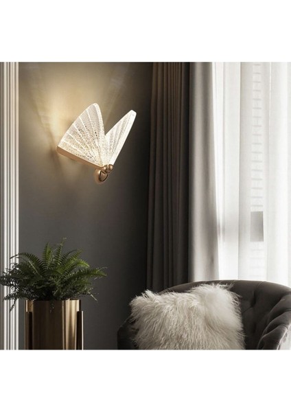 Modern Kelebek Tasarımlı Duvar LED Aplike, Rose Gold ve Sarı Detaylarla Şık Dekorasyon.