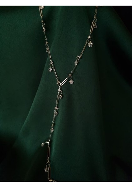 Silver Renk Şeffaf Yıldız Detaylı 60 cm Ayarlanabilir Y Kolye