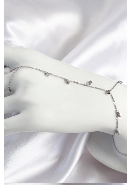 Pirinç Zirkon Taşlı Sallantılı Model Gümüş Renk Kadın Şahmeran