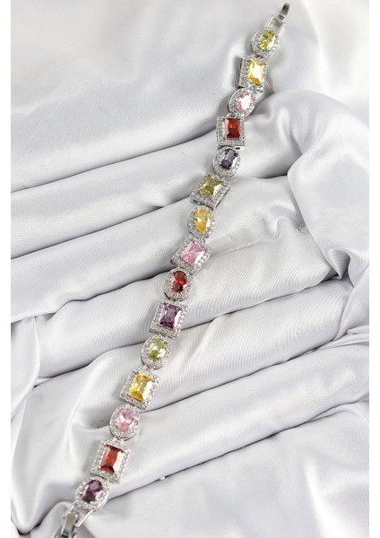 Pirinç Karışık Zirkon Taşlı Baget Model Gümüş Renk Vıp Seri Kadın Bileklik fiyatları