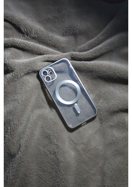 Iphone 11 Uyumlu Magsafeli Kamera Koruyuculu Silikon Kılıf
