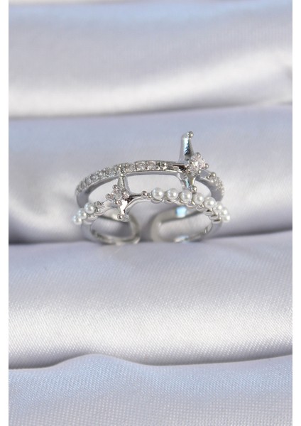 Pirinç Gümüş Renk Zirkon Taşlı İnci Detay Kutup Yıldızı Model Kadın Yüzük - TJ-BYK3343