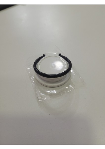 360° Dönerli Manyetik Telefon Tutucu – Beyaz Gövde & Siyah Manyetik Yüzey – Masaüstü ve Araç Içi Kullanıma Uygun