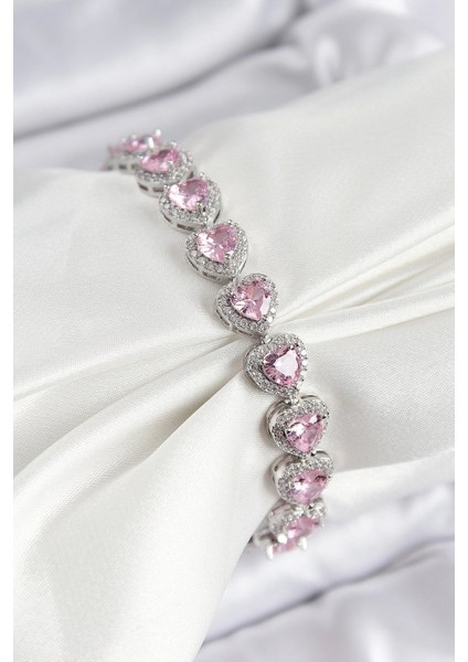 Pirinç Zirkon Taşlı Pembe Kalp Baget Model Gümüş Renk Vıp Seri Kadın Bileklik