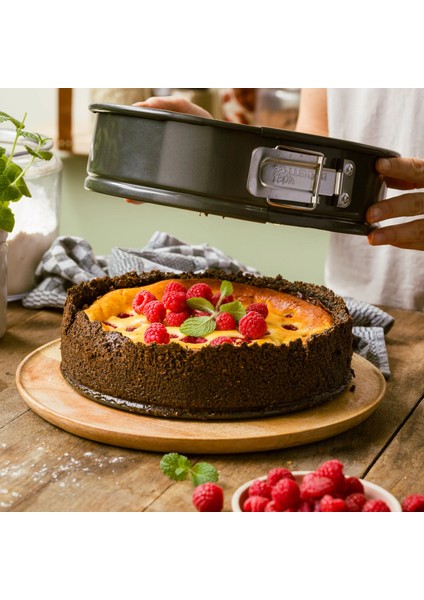 Thermolon™ Yüzey 20 cm Kelepçeli Kek Kalıbı – Sağlıklı Yapışmaz & Kolay Açılır fırsatları