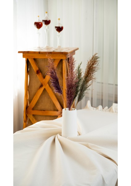 Bohem Tarz 110X110 cm Ekru Fırfırlı Masa Örtüsü – Şık ve Zarif Tasarım fiyatları