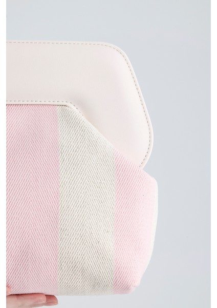 Kadın Pembe Çizgi Desenli Kanvas Clutch El Çantası indirimleri