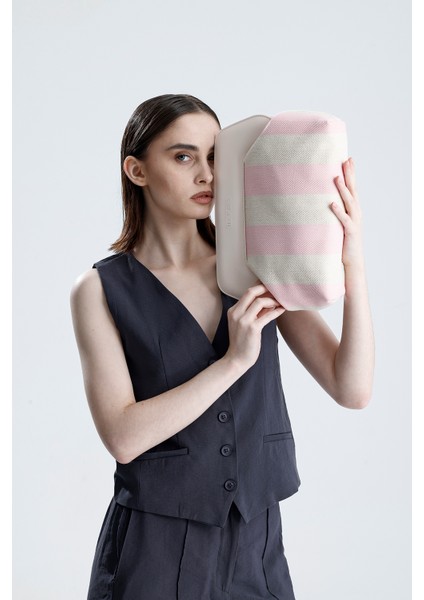 Kadın Pembe Çizgi Desenli Kanvas Clutch El Çantası