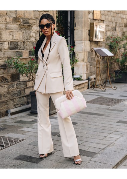 Kadın Pembe Çizgi Desenli Kanvas Clutch El Çantası