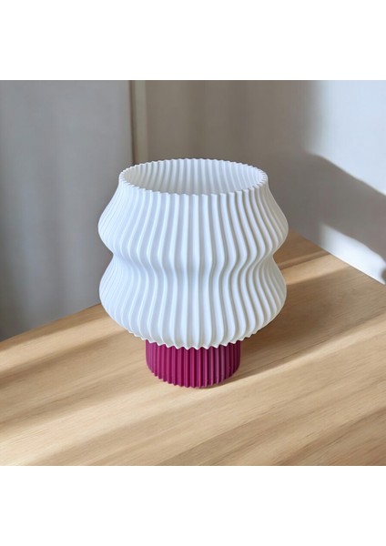 Dalga Formlu Modern Masa Lambası – Eflatun Taban | Kabuk Factory Tasarımı