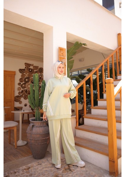 Kadın Şık Tesettür Eşofman Takımı Fermuarlı & Alt Üst Takım 494 modelleri