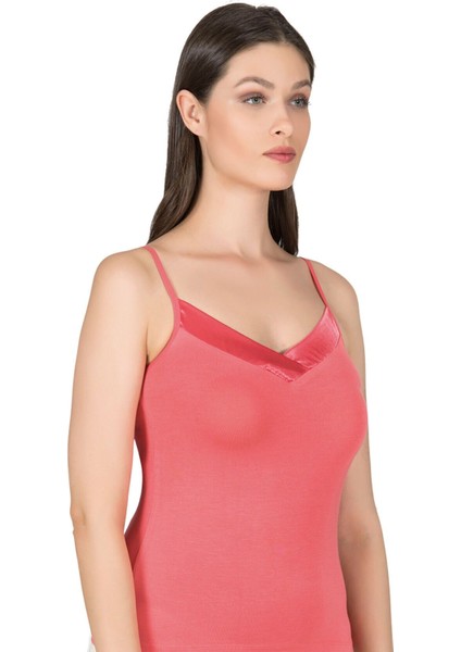 Kadın Premium Kumaş Viskon Saten Yakalı Esnek Rahat Ince Askılı Atlet fırsatları