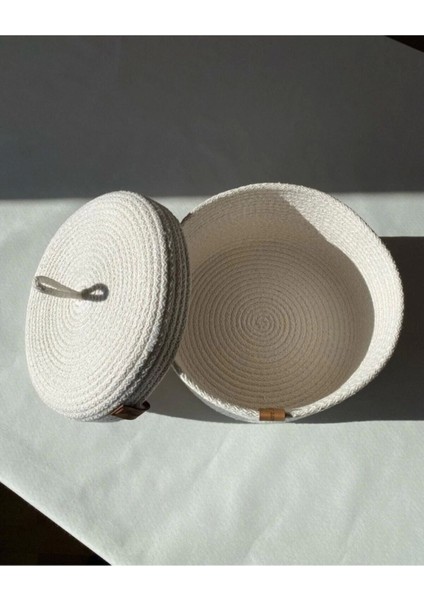 Beyaz Orta Boy Kapaklı Çok Amaçlı Sepet, Dekoratif, Hasır ve Pamuklu Sepet fiyatları