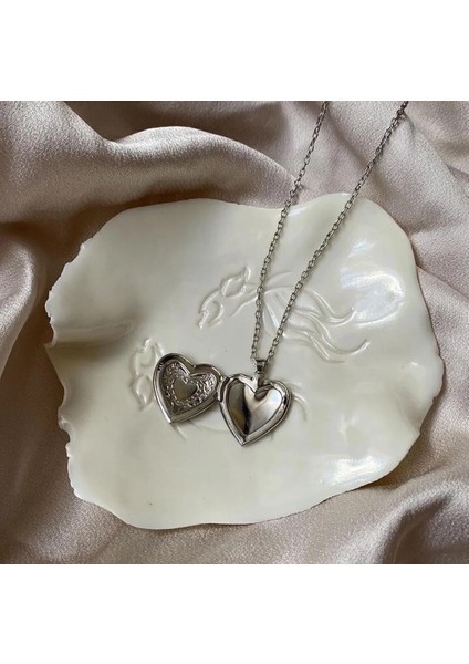 Içi Açılan Kalp Kolye fiyatları