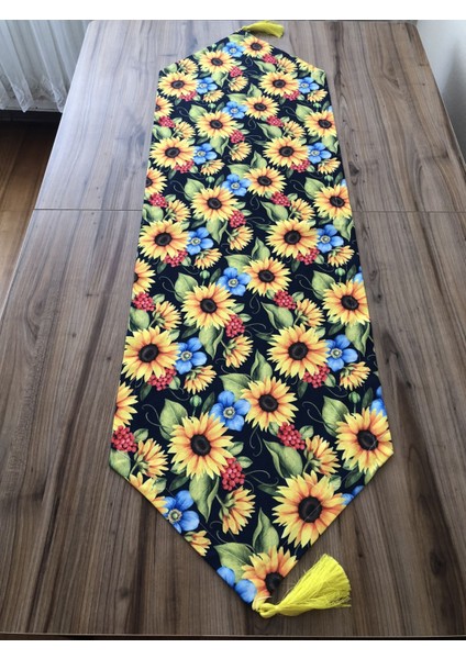 Ayçiçek Desenli Runner fiyatları
