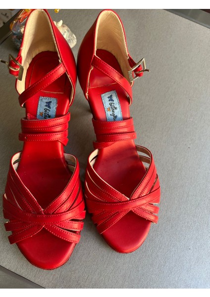 Kırmızı Deri 8,5 cm 11 Pont Çok Bantlı Model Tango, Dans ve Salon Ayakkabısı modelleri