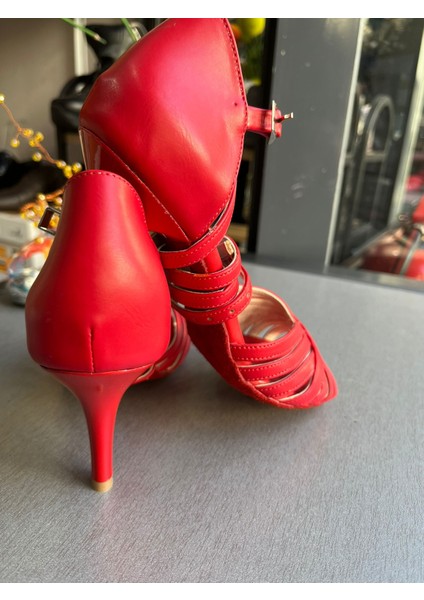 Kırmızı Deri 8,5 cm 11 Pont Çok Bantlı Model Tango, Dans ve Salon Ayakkabısı indirimleri