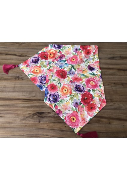 Suluboya Çok Renkli Çiçek Desenli Runner