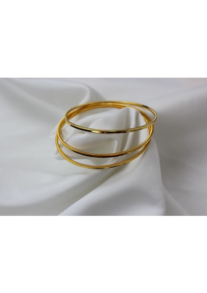 Ajda İnce Minimal Altın Kaplama Bilezik