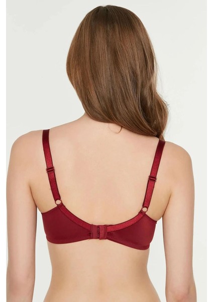 Iç Giyim New Bra Toparlayıcı Süngerli Balenli Içi Boş Sütyen modelleri