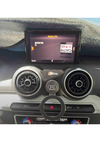 Audi Q2 Uyumlu 2015-2024 Magsafe Uyumlu Açılabilir Manyetik Mıknatıslı Telefon Tutucu