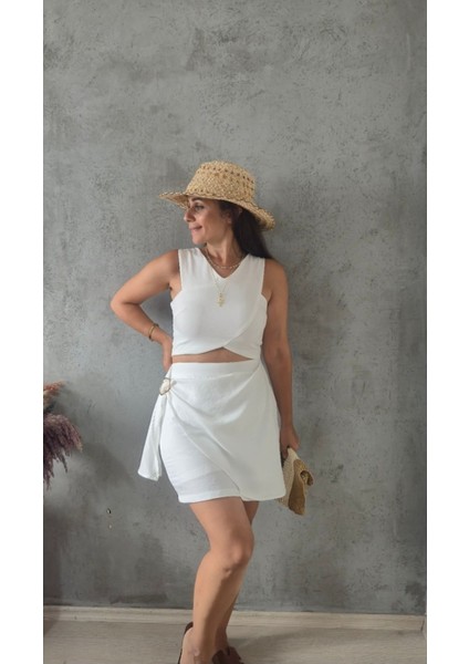 Aksesuarlı Şort Etek fiyatları