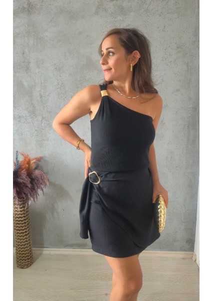 Aksesuarlı Şort Etek