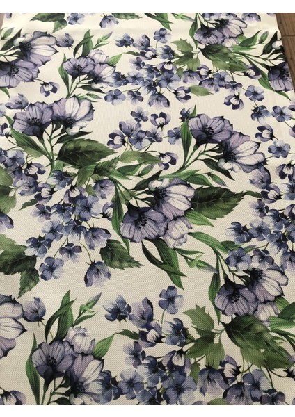 Lila Çiçek Desenli Runner fırsatları