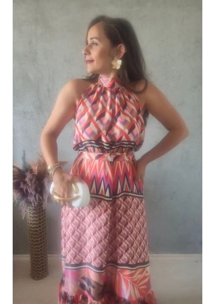 Volanlı Kemerli Elbise fırsatları