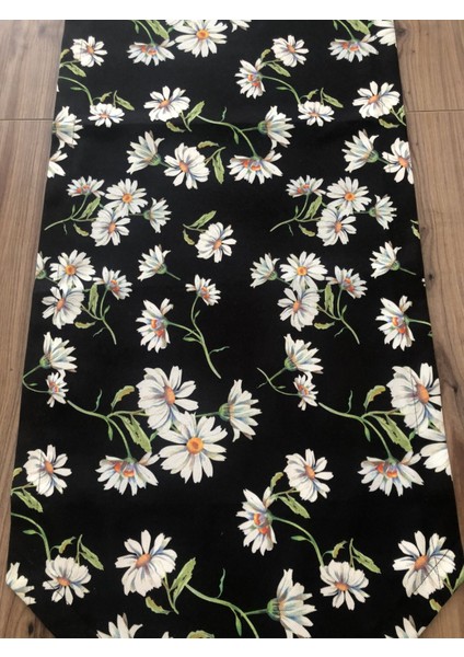 Papatya Desenli Runner fırsatları