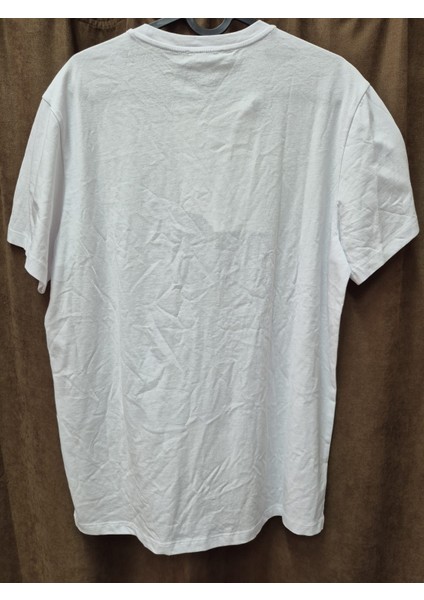 Mickey Mouse Baskılı Beyaz Tişört – New York Temalı fiyatları