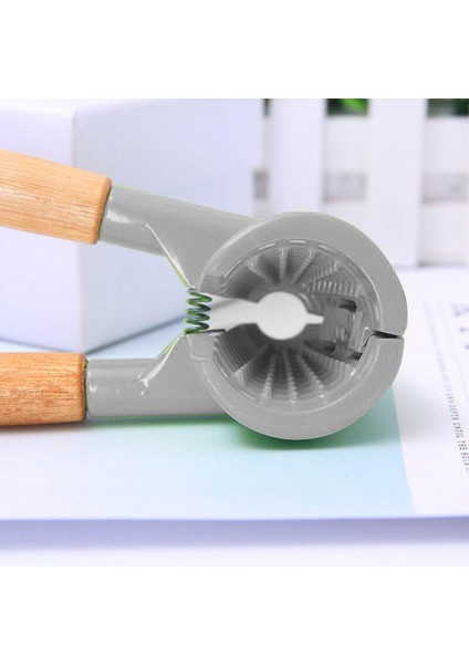 Fındık ve Ceviz Kırıcı - Bambu Saplı Döküm Ceviz Fındık Kıracağı 721983 indirimleri
