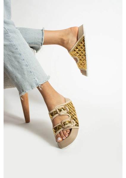 Kapitone Altın Tokalı Kadın Terlik – Ortopedik, Şık, Kaymaz Taban fiyatları