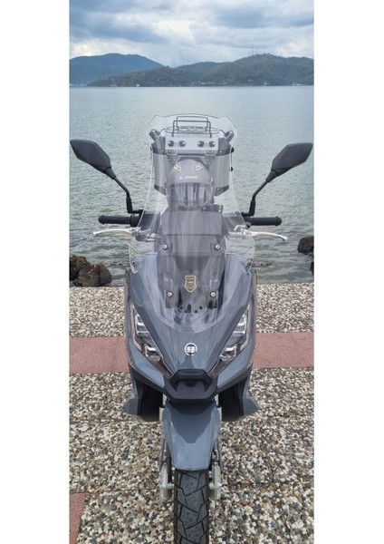 Yuki Xway 125 Siperlik Ön Cam 2023-2025 Model 65CM Şeffaf Renkli 4mm Orta Boylu Cam