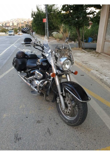 Suzuki V-Vl-C Siperlik Ön Cam 2001-2013 Model 61CM Şeffaf Renkli 4mm Aparatsızdır