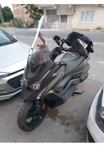 Kymco Dtx 360 Siperlik Ön Cam 2021-2023 Model 55CM Şeffaf Renkli 4mm Orta Boylu Cam indirimleri