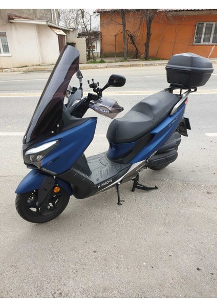 Kymco Xtown 250 I Siperlik Ön Cam 2020-2025 Model 83CM Siyah Renkli 4mm Uzun Cam fırsatları