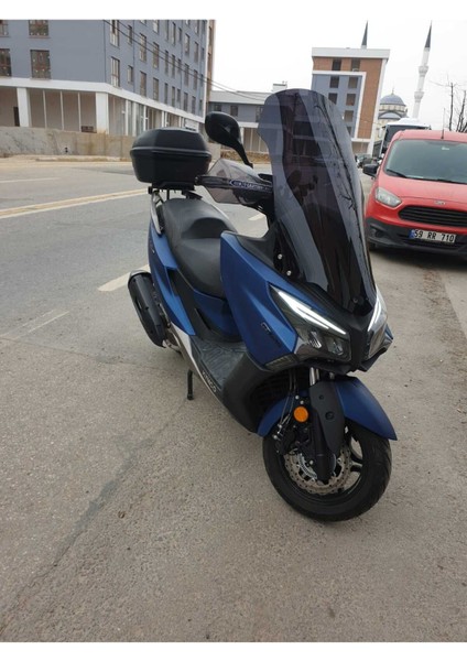 Kymco Xtown 250 I Siperlik Ön Cam 2020-2025 Model 83CM Siyah Renkli 4mm Uzun Cam