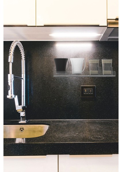 Şeffaf Pleksi Raf Düzenleme Standı 25CM, Gri Renkli, Şık ve Kullanışlı Tasarım fiyatları