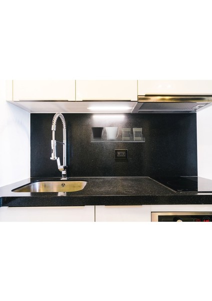 Şeffaf Pleksi Raf Düzenleme Standı 25CM, Gri Renkli, Şık ve Kullanışlı Tasarım fırsatları