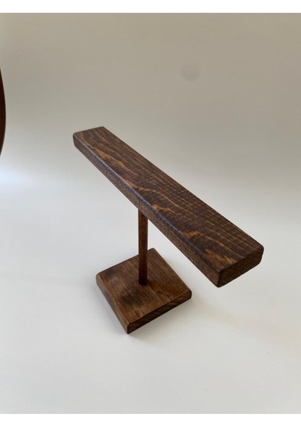 Kahverengi Ahşap Takı ve Saatlik Organizer, Şık ve Fonksiyonel Tasarım fiyatları