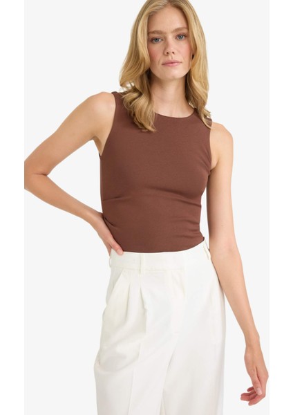 Slim Fit Dar Kesim Bisiklet Yaka Ribana Atlet F6275AX25AU modelleri